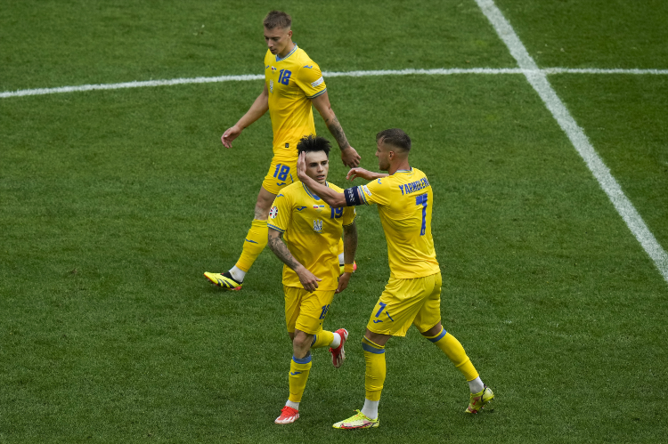 Футбол 1 лига украина